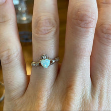 Load image into Gallery viewer, Glynnis Claddagh Ring