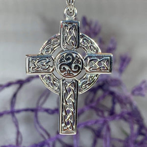 Aileran Celtic Cross Necklace 03