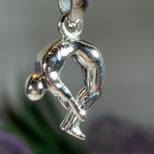 Load image into Gallery viewer, Yoga Pose Om Necklace