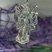 Load image into Gallery viewer, Fairy Queen Necklace