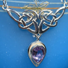 Load image into Gallery viewer, Ayn Celtic Knot Necklace