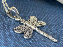 Load image into Gallery viewer, Cheerful Dragonfly Necklace