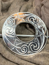Load image into Gallery viewer, Blair Celtic Scarf Ring