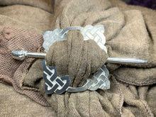 Load image into Gallery viewer, Ailsa Celtic Scarf Ring 05