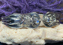 Load image into Gallery viewer, Goddess Moonstone Bracelet