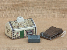 Load image into Gallery viewer, Little Irish Pub Incense Burner