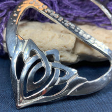 Load image into Gallery viewer, Adaira Celtic Knot Scarf Ring 02

