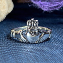 Load image into Gallery viewer, Traditional Irish Claddagh ring symbolizing love, loyalty and friendship. Sterling silver Irish jewelry Celtic Crystal Designs