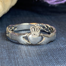 Load image into Gallery viewer, Irish Claddagh Celtic Knot Ring