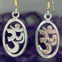 Load image into Gallery viewer, Petite Om Earrings
