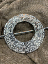 Load image into Gallery viewer, Isla Celtic Scarf Ring