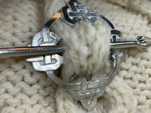 Load image into Gallery viewer, Ailsa Celtic Scarf Ring 02