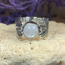 Load image into Gallery viewer, Colm Celtic Leaf Ring