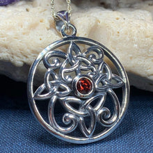 Load image into Gallery viewer, Oifa Trinity Knot Necklace