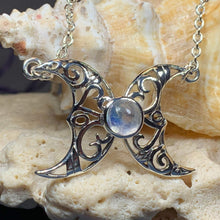 Load image into Gallery viewer, Morgana Moon Necklace
