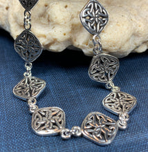Load image into Gallery viewer, Mae Celtic Knot Bracelet