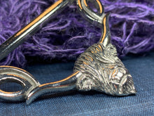 Load image into Gallery viewer, Pewter Scotland Highland Cow Scarf Ring