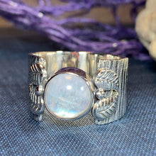 Load image into Gallery viewer, Colm Celtic Leaf Ring
