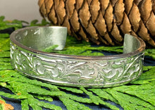 Load image into Gallery viewer, Baroque Pewter Bracelet
