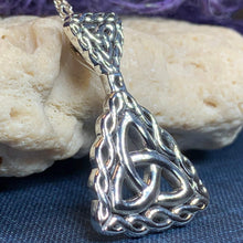 Load image into Gallery viewer, Naomh Trinity Knot Necklace