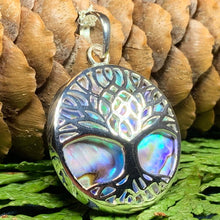 Load image into Gallery viewer, Nachtona Tree of Life Necklace