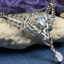 Load image into Gallery viewer, Celtic Queen Necklace, Celtic Necklace, Irish Jewelry, Love Knot Jewelry, Wiccan Jewelry, Mom Gift, Anniversary Gift, Scotland Jewelry