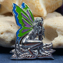 Load image into Gallery viewer, Green Fairy Necklace
