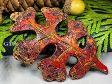 Load image into Gallery viewer, Oak Leaf Pin