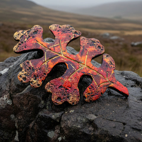 Load image into Gallery viewer, Oak Leaf Pin - Handmade in Scotland