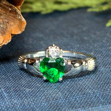 Load image into Gallery viewer, Emerald Green Claddagh Ring
