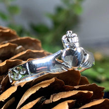 Load image into Gallery viewer, Cynthia Claddagh Ring