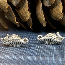 Load image into Gallery viewer, Seahorse Earrings, Animal Jewelry, Beach Jewelry, Mom Gift, Fish Jewelry, Anniversary Gift, Nautical Jewelry, Sea Jewelry, Nature Jewelry