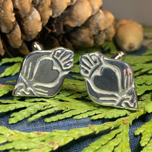 Load image into Gallery viewer, Claddagh Cuff Links, Irish Jewelry, Celtic Jewelry, Dad Gift, Groom Gift, Dad Gift, Graduation Gift, Brother Gift, Ireland Gift, Man Gift