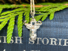 Load image into Gallery viewer, Scotland Stag Necklace