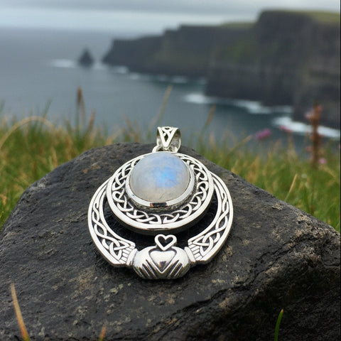 Load image into Gallery viewer, Morna Irish Claddagh Necklace in Sterling Silver