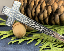 Load image into Gallery viewer, Celtic Cross Kilt Pin, Celtic Jewelry, Scotland Jewelry, Ireland Gift, Celtic Knot Brooch, Bagpiper Gift, Scottish Gift, Dad Gift, Mom Gift