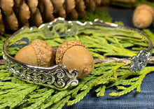 Load image into Gallery viewer, Claddagh Bracelet, Celtic Jewelry, Irish Jewelry, Ireland Gift, Bridal Jewelry, Heart Jewelry, Girlfriend Gift, Wife Gift, Anniversary Gift