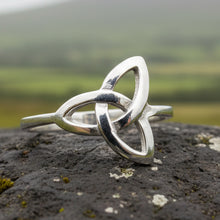 Load image into Gallery viewer, Trinity Knot Ring, Celtic Jewelry, Irish Jewelry, Celtic Knot Jewelry, Irish Ring, Irish Dance Gift, Anniversary Gift, Pagan Jewelry, Wiccan