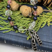 Load image into Gallery viewer, Irish Dance Shoe Necklace, Irish Dance Gift, Celtic Jewelry, Feis Gift, Irish Jewelry, Ghillies Jewelry, Sister Gift, Ireland Gift