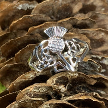 Load image into Gallery viewer, Akira Thistle Ring 02
