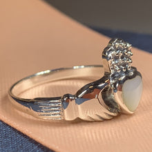 Load image into Gallery viewer, Aurora Claddagh Ring 07