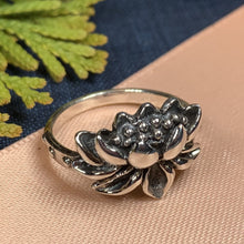 Load image into Gallery viewer, Lotus Ring, Flower Jewelry, Yoga Jewelry, Flower Ring, Boho Jewelry, Nature Ring, Sister Gift, Mom Gift, Wife Gift