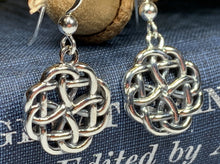 Load image into Gallery viewer, Celtic Knot Earrings, Irish Jewelry, Trinity Knot Earrings, Mom Gift, Anniversary Gift, Scotland Jewelry, Wife Gift, Triquetra Jewelry