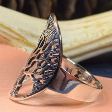 Load image into Gallery viewer, Tree of Life Ring, Celtic Jewelry, Irish Jewelry, Norse Jewelry, Irish Gift, Tree Ring, Anniversary Gift, Bridal Jewelry, Sweet 16 Gift