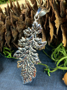 Oak Leaf Necklace, Celtic Necklace, Nature Necklace, Mom Gift, Woodland Jewelry, Tree Necklace, Wiccan Jewelry, Forest Jewelry