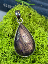 Load image into Gallery viewer, Celtic Night Necklace, Purple Labradorite Pendant, Celtic Jewelry, Anniversary Gift, Wiccan Jewelry, Mom Gift, Wife Gift, Sister Gift