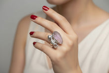 Load image into Gallery viewer, Seahorse Ring, Raw Stone Jewelry, Beach Jewelry, Mom Gift, Fish Jewelry, Anniversary Gift, Nautical Jewelry, Sea Jewelry, Nature Jewelry