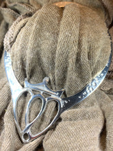 Load image into Gallery viewer, Luckenbooth Scarf Ring, Scotland Jewelry, Heart Jewelry, Scottish Jewelry, Celtic Jewelry, Mom Gift, Wife Gift, Sister Gift, Outlander Gift