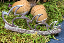 Load image into Gallery viewer, Iona Doves Brooch, Celtic Jewelry, Scotland Jewelry, Scarf Pin, Mom Gift, Anniversary Gift, Religious Jewelry, Nature Pin, Bird Pin