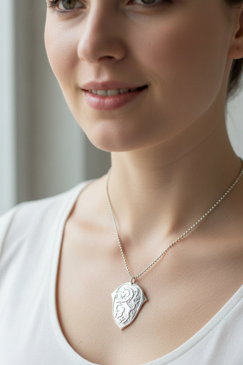 Load image into Gallery viewer, Unicorn of Scotland Necklace, Unicorn Jewelry, Animal Jewelry, Scotland Jewelry, Celtic Jewelry, Pagan Jewelry, Anniversary Gift,